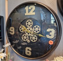 Radar klok met cijfers zwart/goud