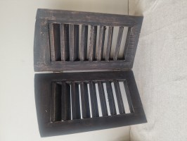 louvreluik, houten luik, landelijk interieur, industrieel wonen, stoer decoratie, sobere stijl, brocante woonaccessoires, houten shutters, decoratief luik, landelijke woonstijl, xl louvreluik, interieurdecoratie hout